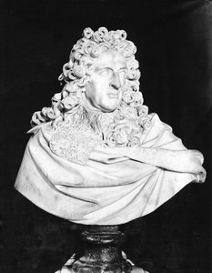 Andre Le Notren rintakuva (1613-1700), vuoden 1700 jälkeen (marmori)